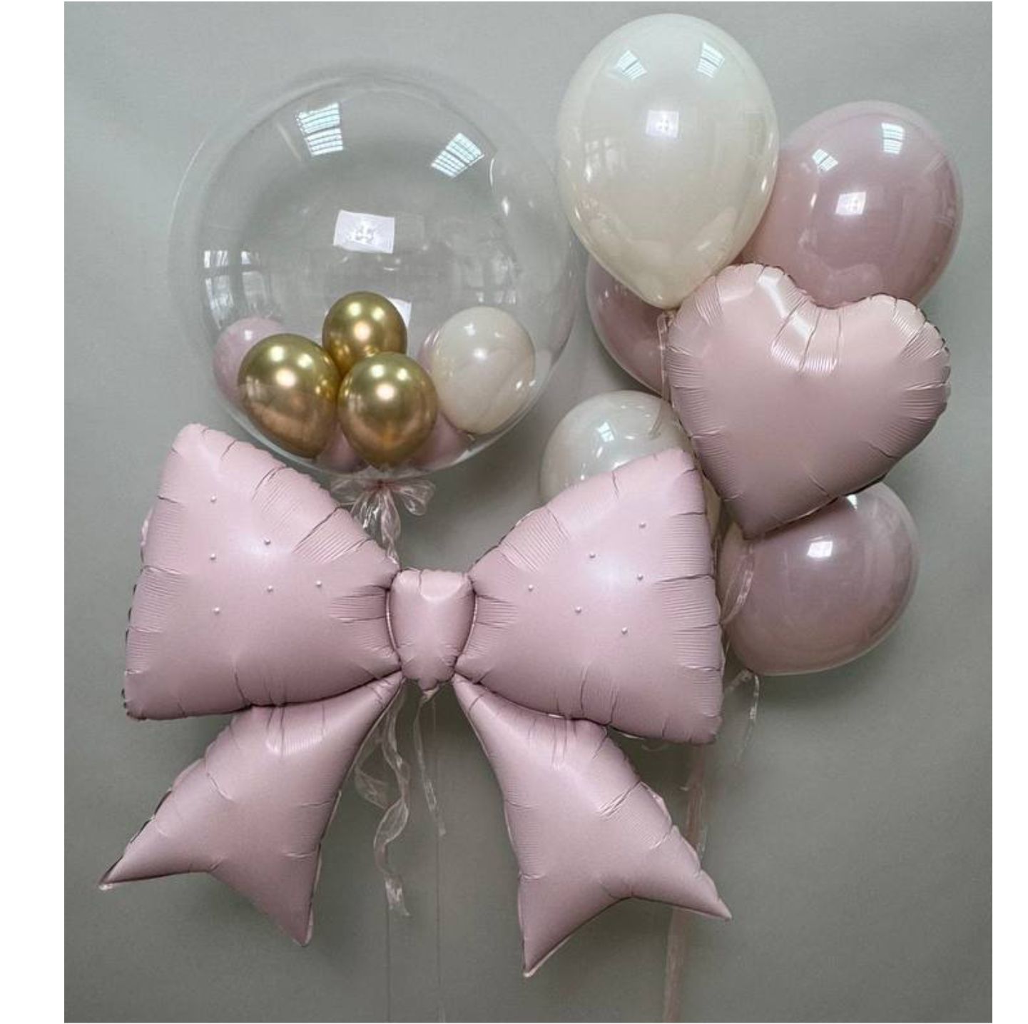 Сeт 20 Др с бантом. Все шары наполнены гелием.